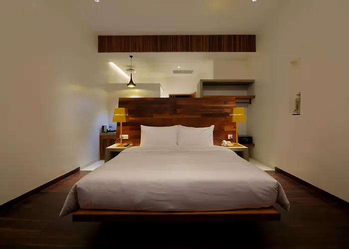 Apsara Hotel