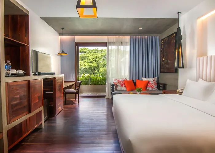 Apsara Hotel 4*