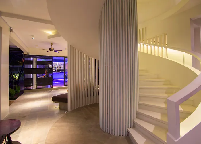 Apsara Hotel 4*